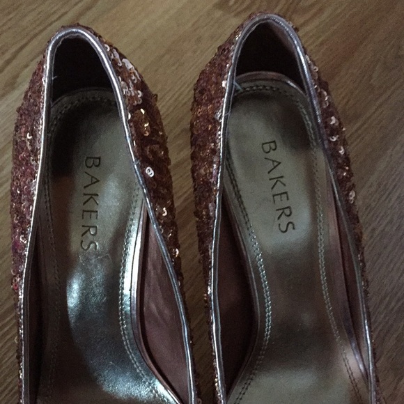 Bakers rose gold sequin high heels - Picture 3 of 10